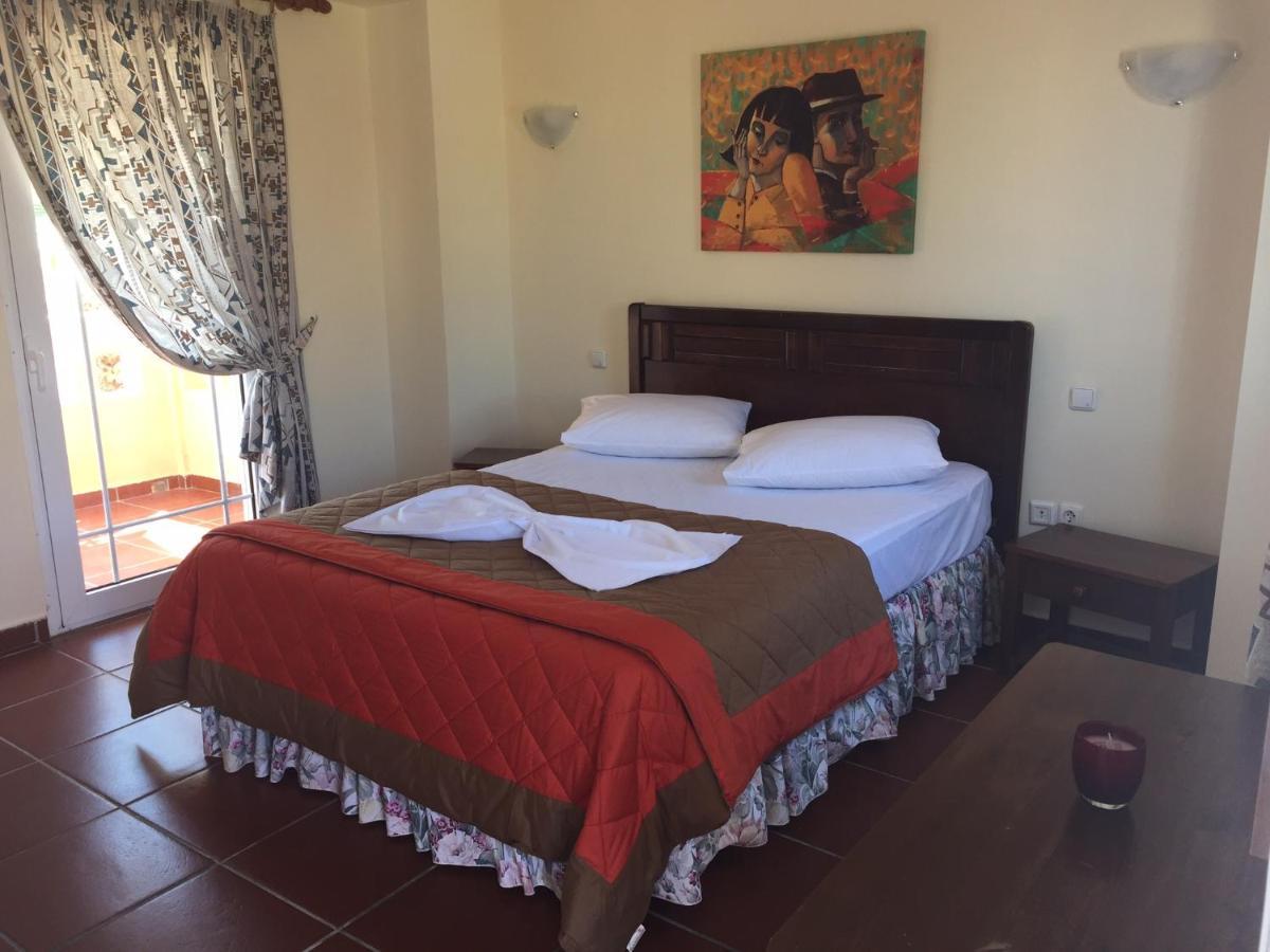Toulipa Rooms Agia Ermioni Extérieur photo