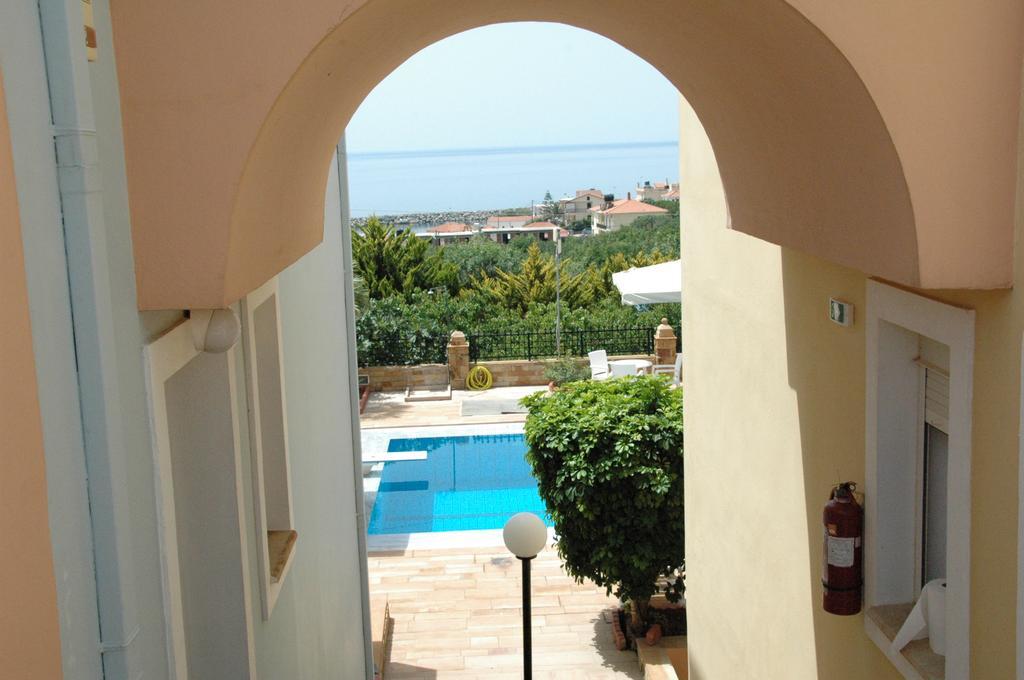 Toulipa Rooms Agia Ermioni Extérieur photo